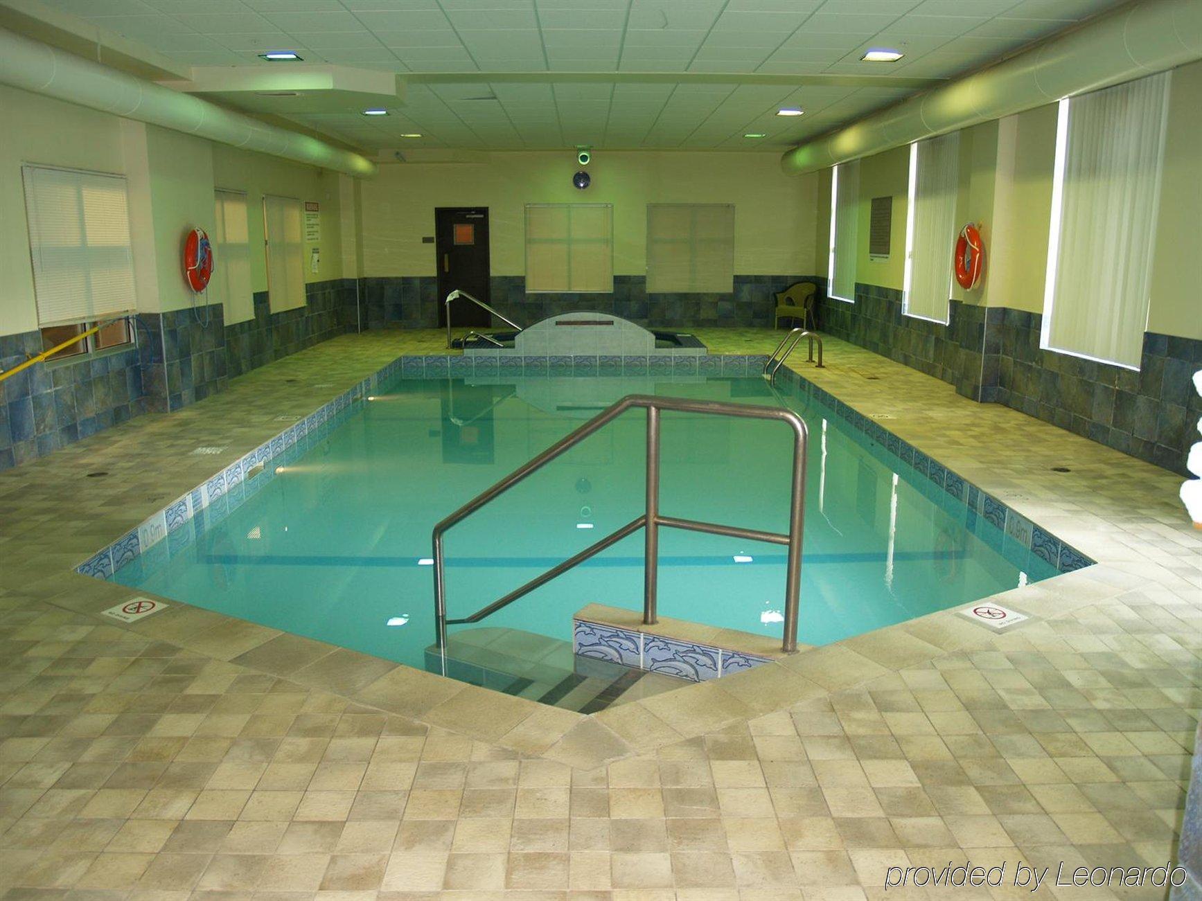 Humphry Inn And Suites Winnipeg Einrichtungen foto